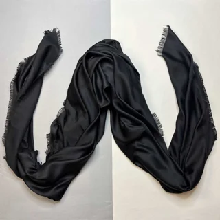 روسری قواره بلند نخی ساده W1008