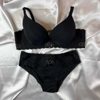 ست اسفنجی نگین دار W0053